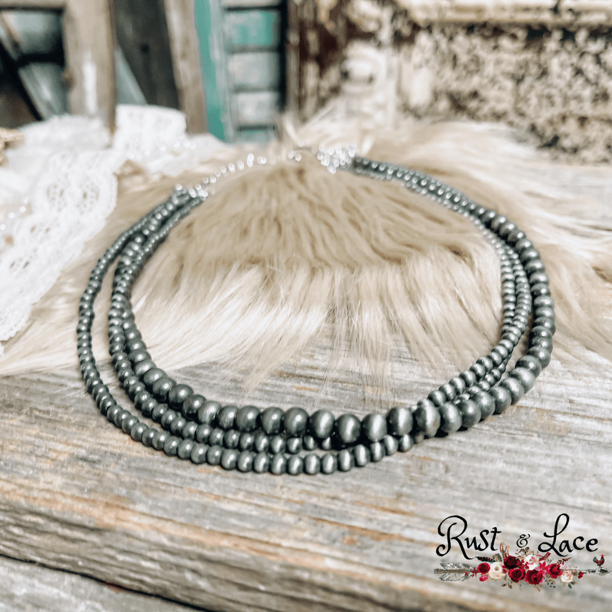 Navajo Pearl Strand Necklace